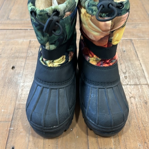 Molo driven flower rainbow snow boots - Picture 9 of 10